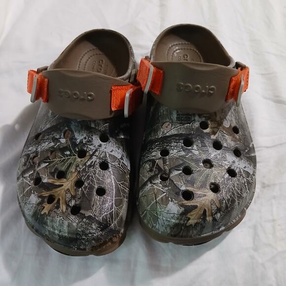 CROCS | Shoes | Crocs Adult Realtree Edge Baya Camo Clogs M6  display picture 3
